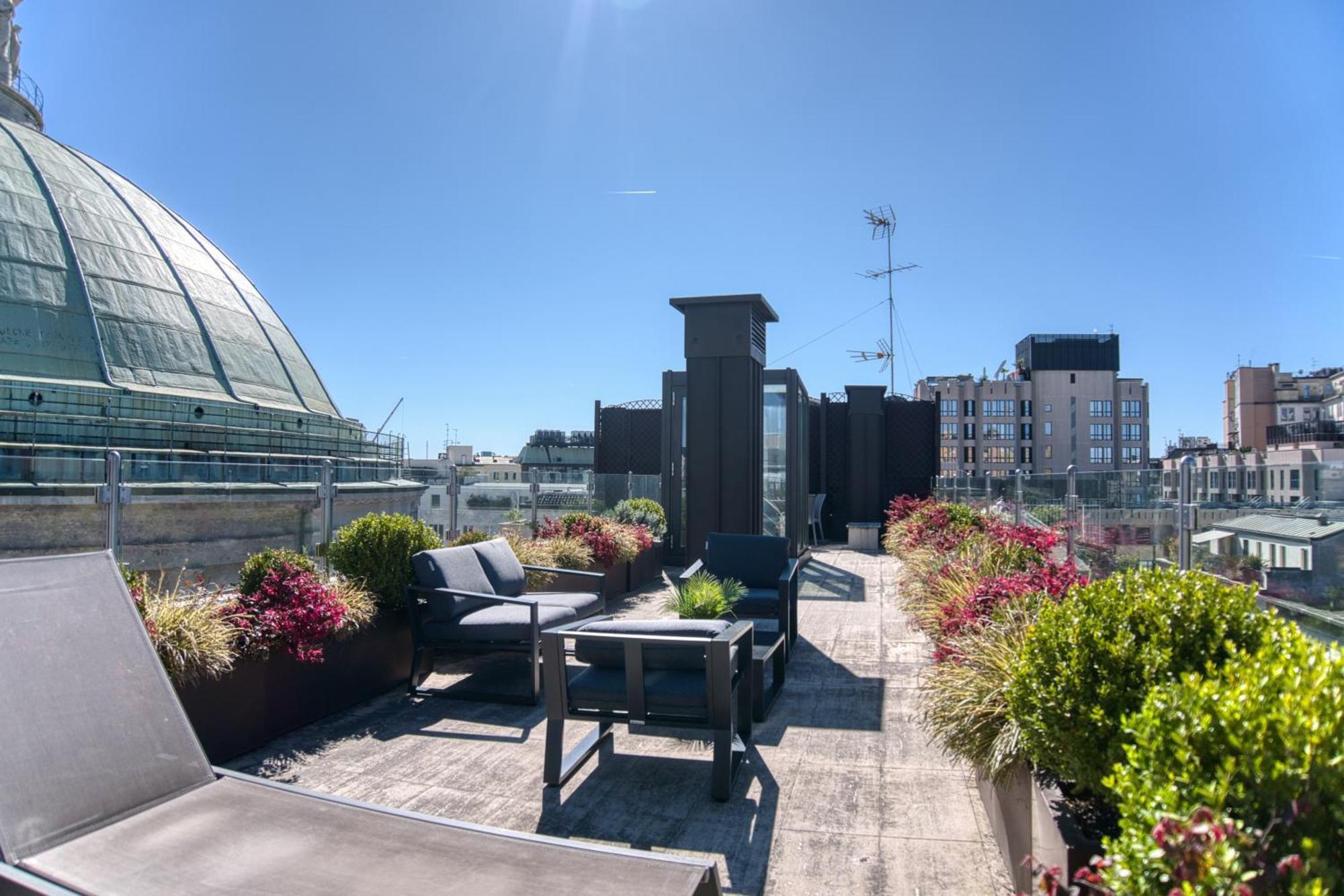 Apartment Corso Vittorio Emanuele Stunning Penthouse - Exclusive Living In